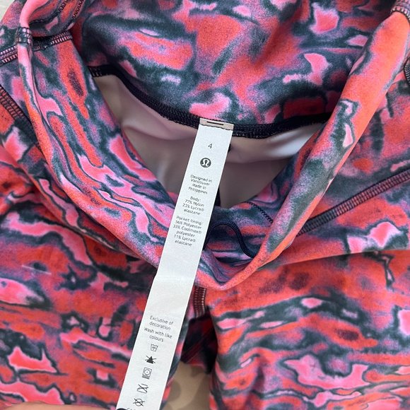 Like New! Lululemon Wunder Train High-Rise Short 8" Chroma Clash Camo - Picture 10 of 12